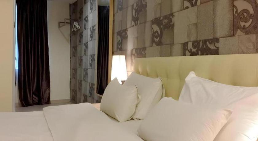 I-Hotel @ Джохор-Бару Экстерьер фото